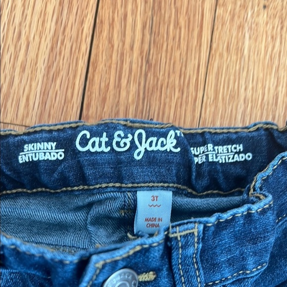 Distressed Denim Jeans - Picture 4 of 4